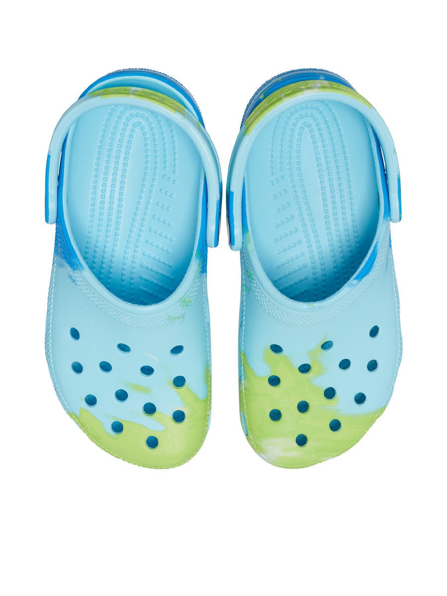 Chambray blue crocs tie dye deals