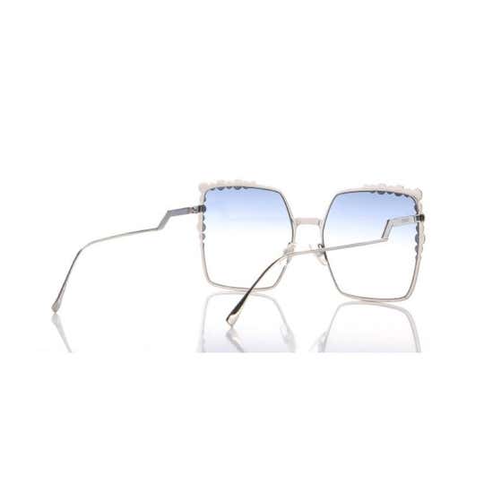 NWT Fendi 0259/S L - 7Q08 Oversized Sunglasses  Sunglasses women fashion,  Glasses trends, Eye wear glasses