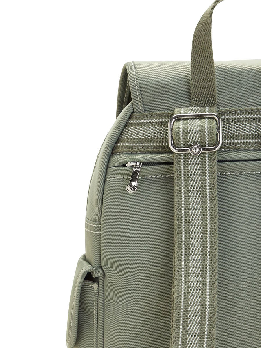 Kipling hana s cheap