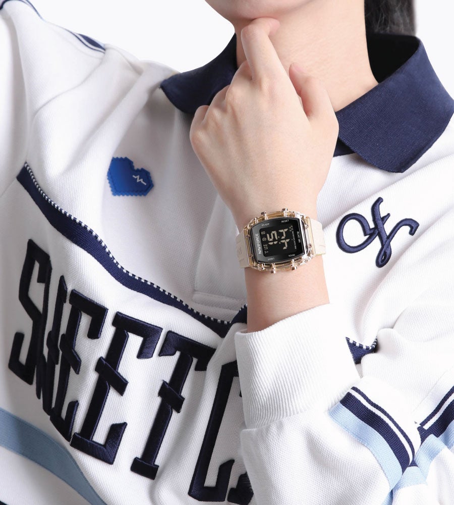 Naviforce 9111 top