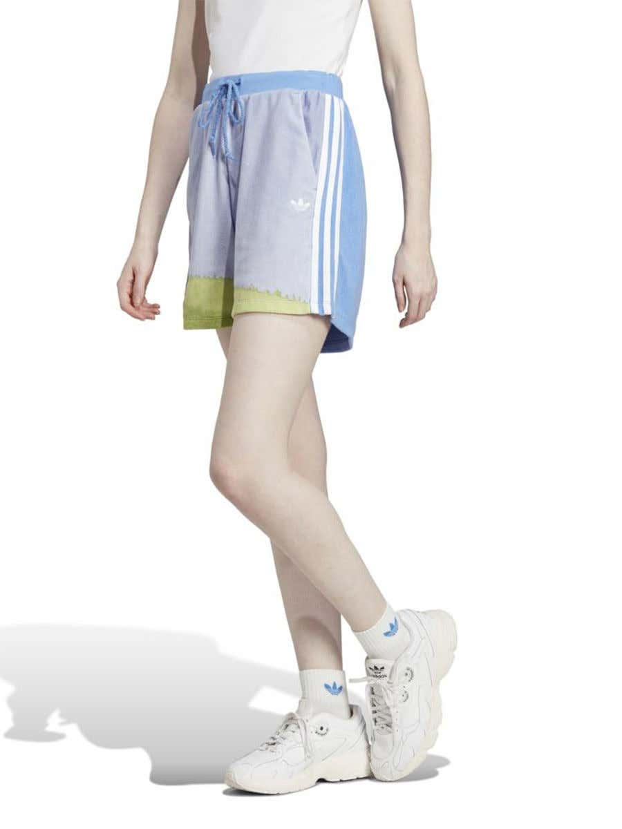 30.23% OFF on ADIDAS Women Shorts Adidas Originals X Moomin 3-Stripes