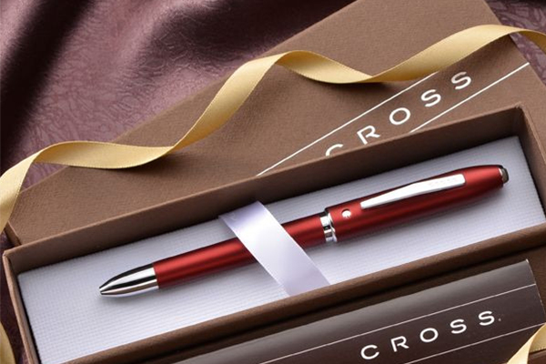 ปากกา cross