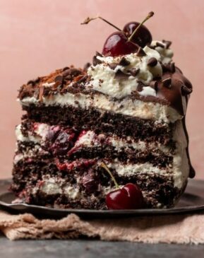 3 CAKE