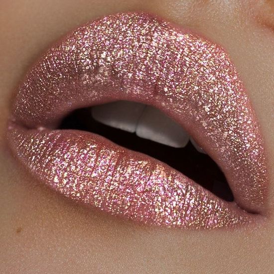 LIP TREND 11 GLITTER LIPS