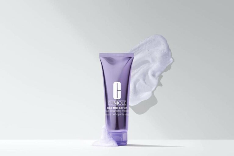 clinique-take-the-day-off-facial-cleansing-mousse