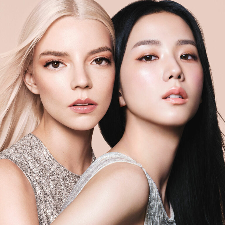 dior-forever-makes-your-complexion-radiate-with-elegant-luminosity